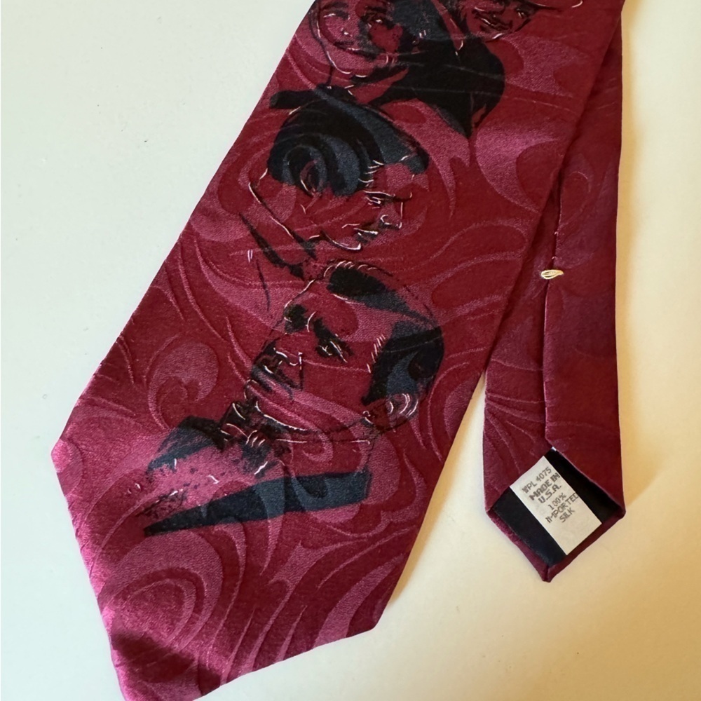 Vintage American Film Classics Gone with the Wind / Rhett Butler silk necktie